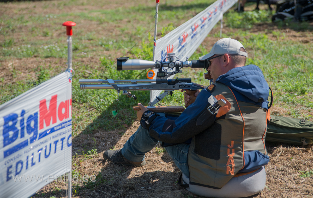 077 ES Juan V L Sanchez